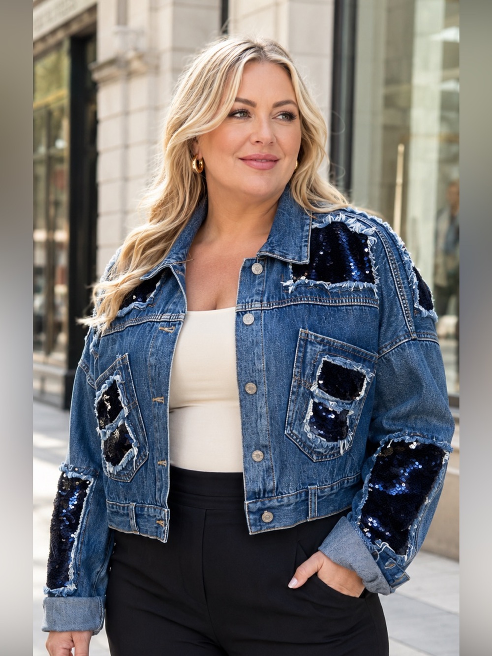 Beautiful Distressed Blue crop Denim Jacket with Navy Sequin Accents❤️0/S XL